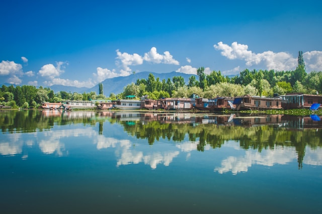 kashmir Package 9 Nights 10 Days